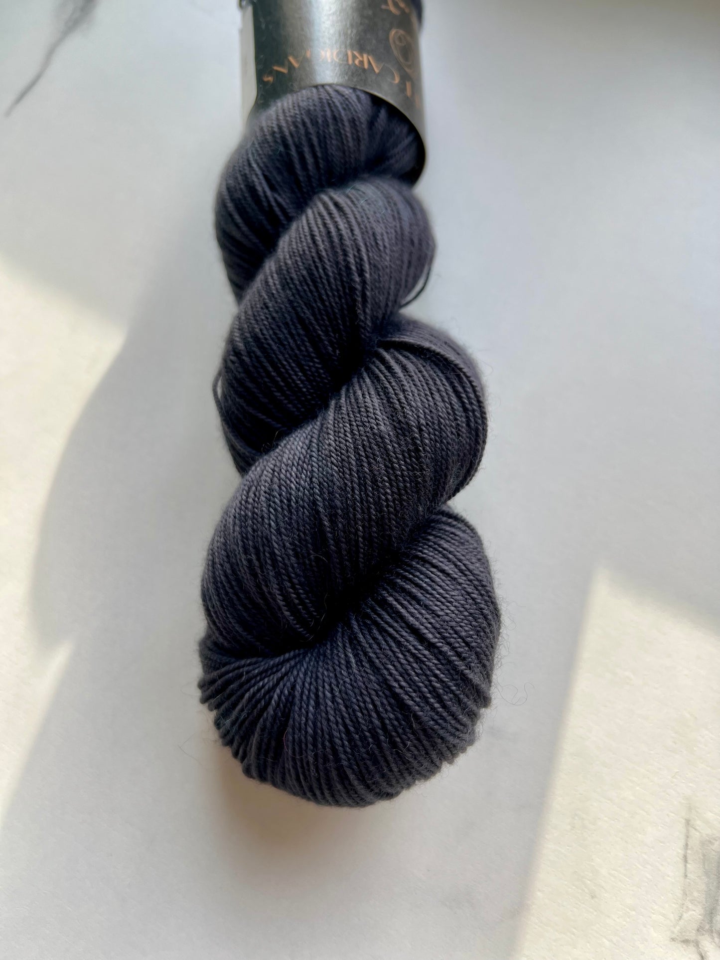 ISÉA - FINGERING MERINO SKEIN (Ready to ship)