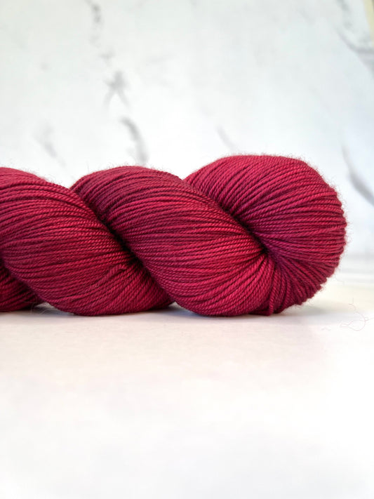 ISÉA - FINGERING MERINO SKEIN (Ready to ship)