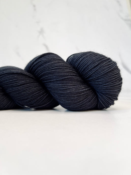 ELYRA - EXTRA FINE MERINO AND NYLON (Pre-order)