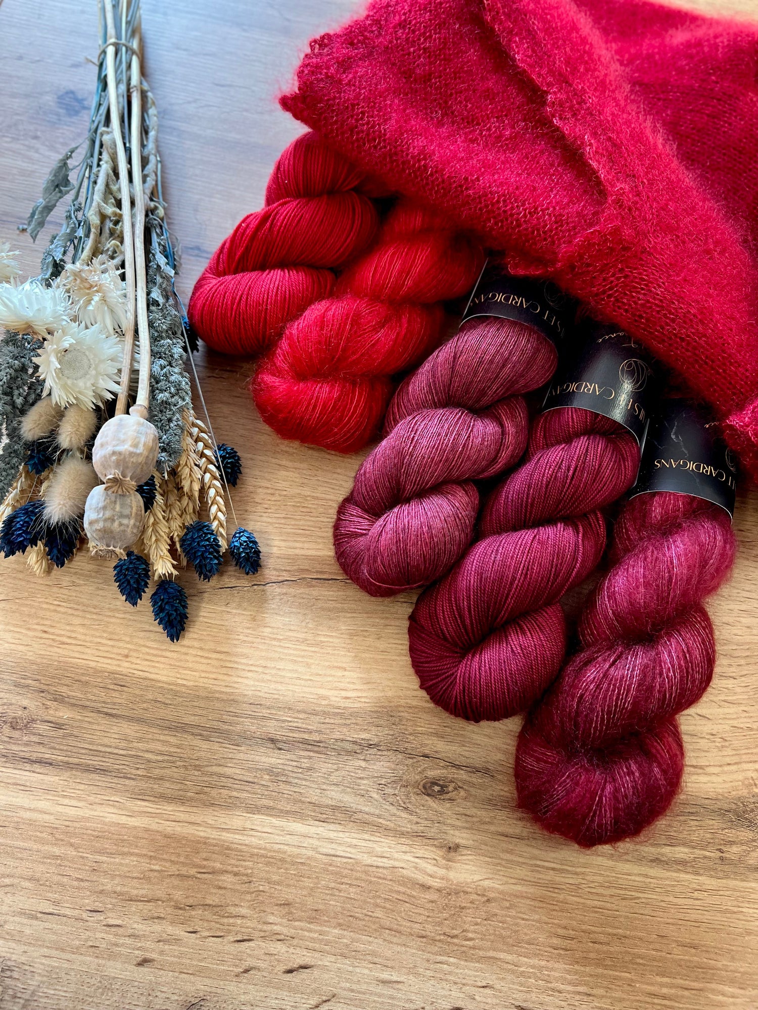 KIT LAINE ET PATRON CHANDAILS ET CARDIGANS