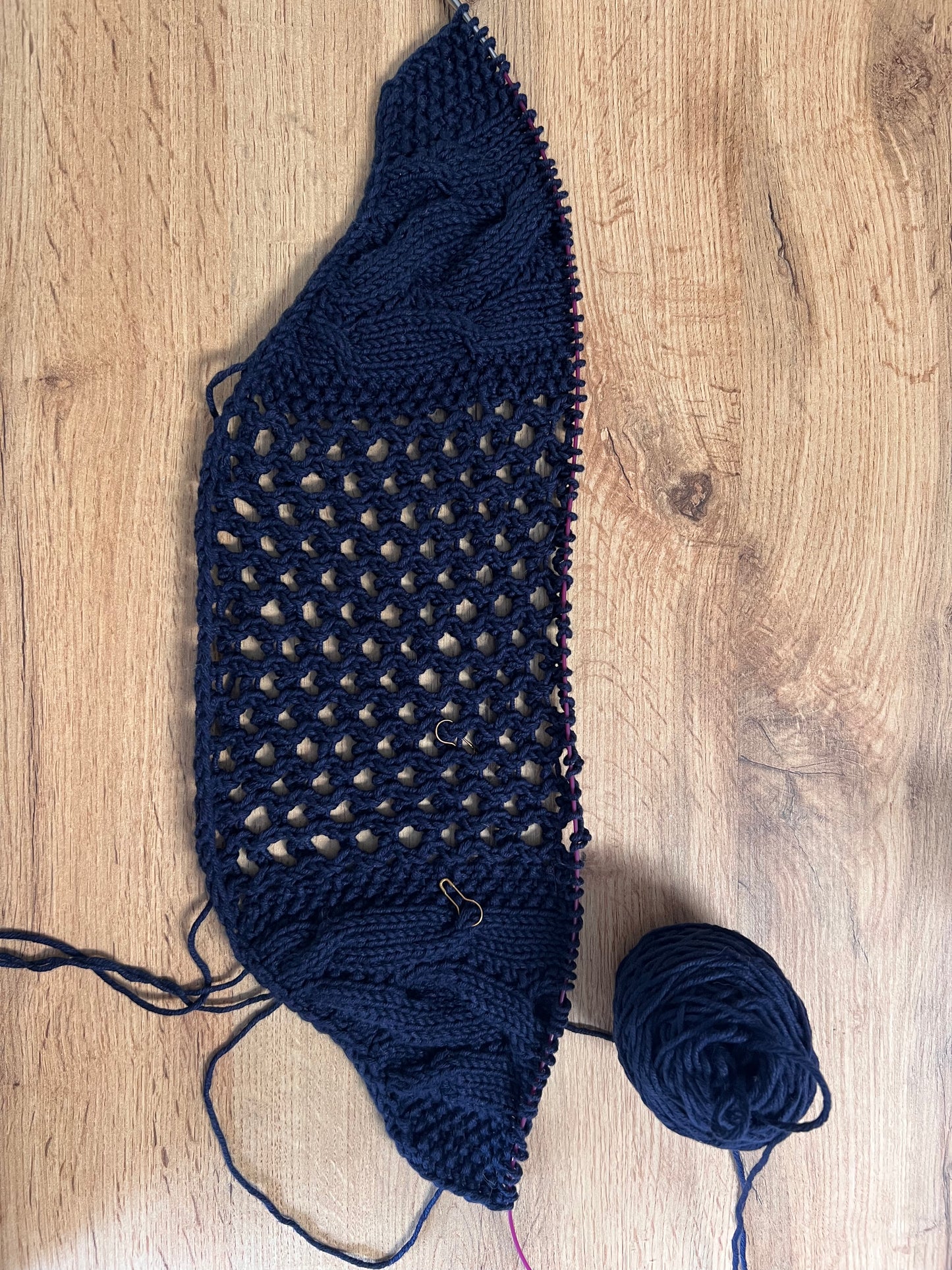 CALIFORNIA T-SHIRT PDF Knitting Pattern - 2 2 ways of knitting (seamless and with seams)